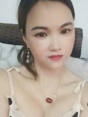 实惠善解人意少妇