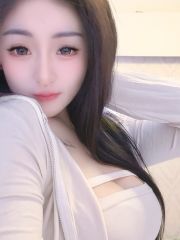 舌舔龟头超级骚妇
